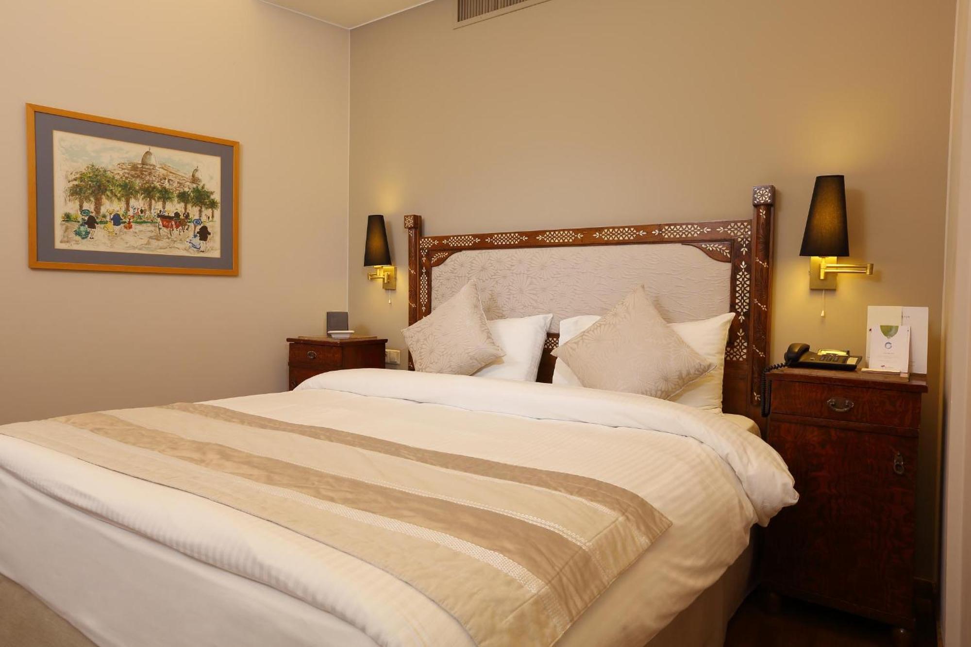 Warwick Palm Beach Hotel Beirut Ruang foto