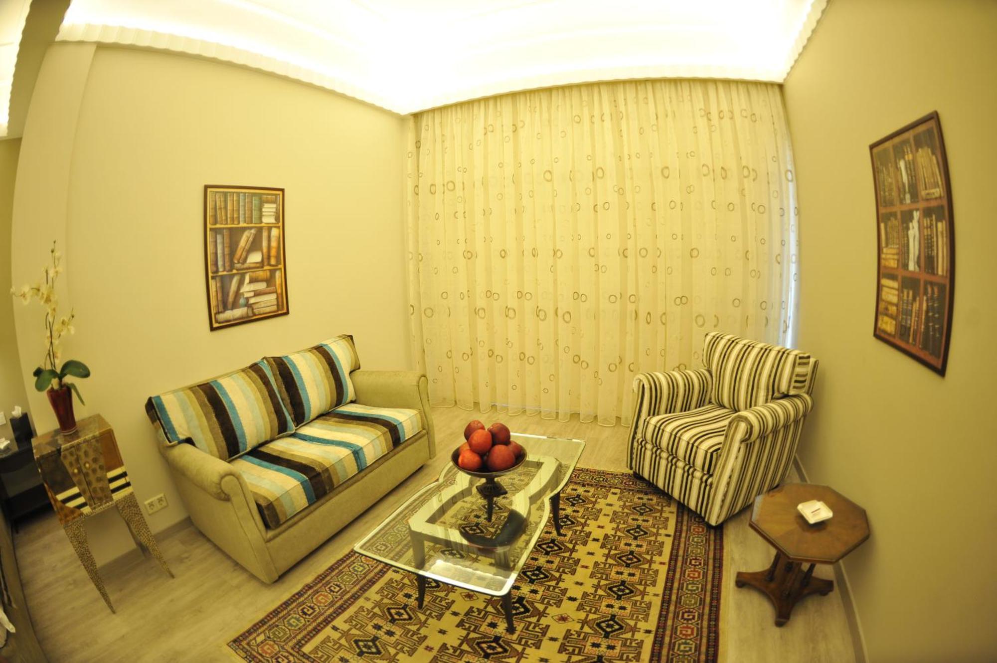 Warwick Palm Beach Hotel Beirut Ruang foto